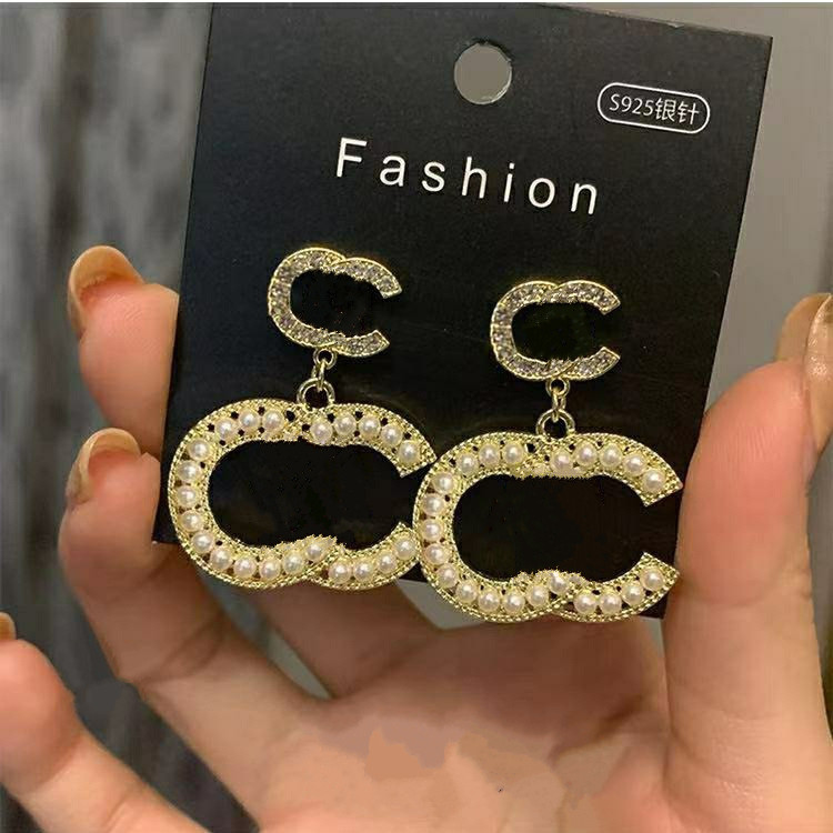 

Double Letter Charm Titanium steel earrings designer for women stud luxury Classic diamond circle jewlery love gifts woman girl gold silver rose