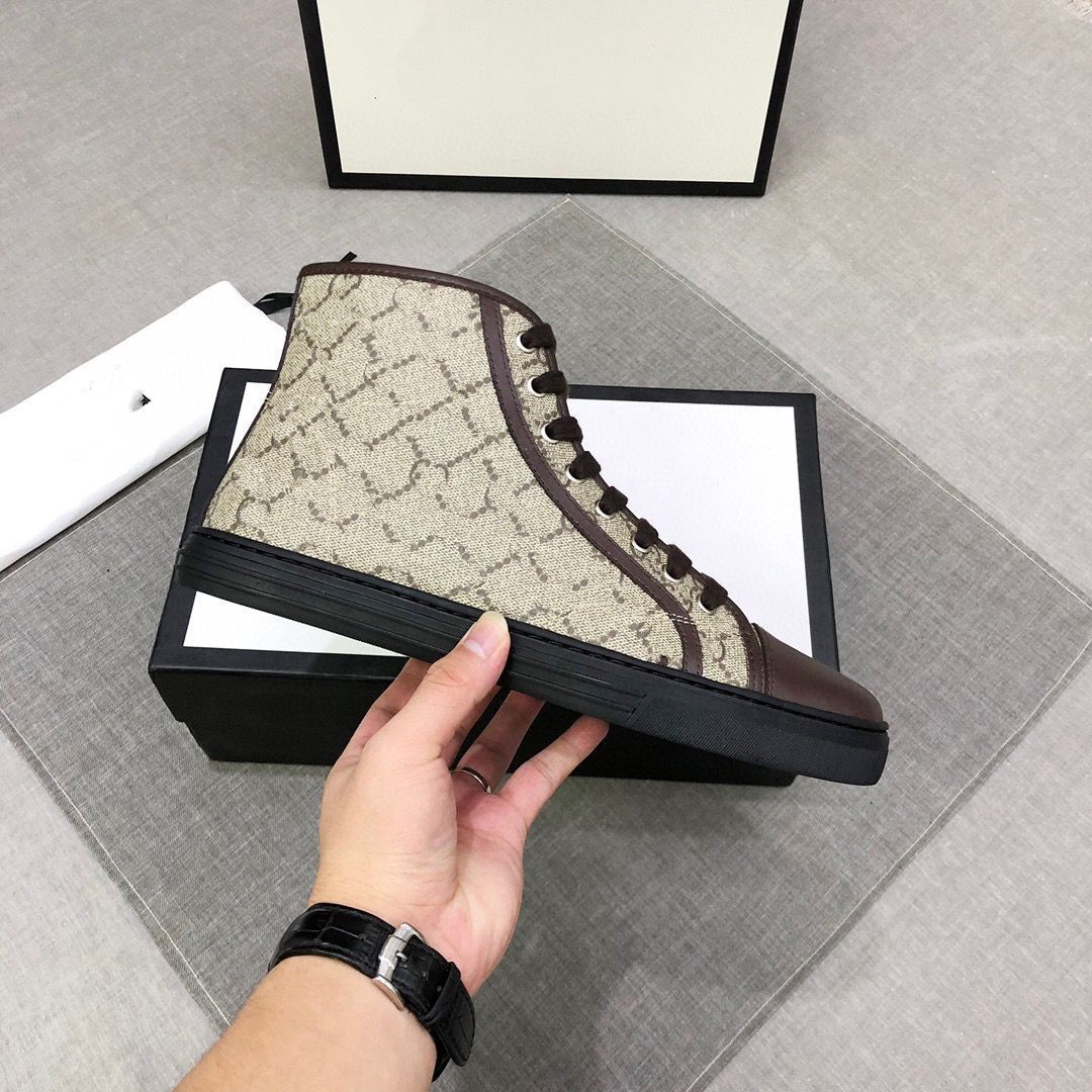 

luxury designer Men's leisure sports shoes fabrics using canvas and leather a variety of comfortable material mjkkkl0000001