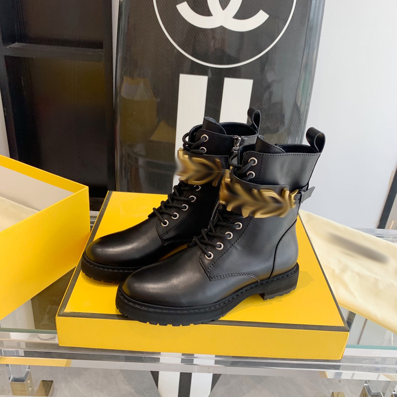 

High heeled Martin boots Autumn winter Coarse heel women shoes Desert Boot real leather zipper letter Lace up Fashion lady Heels Large size 35-40 US4.5-8.5 With box -B161, Picture color
