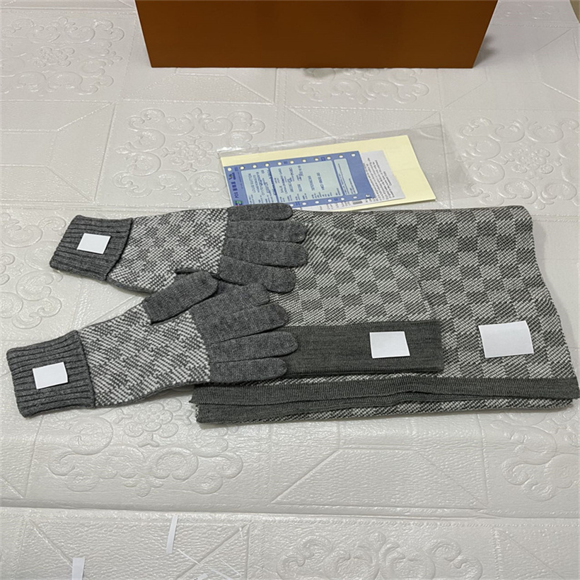 

20SS High Designer Beanies Scarves Sets For Winter Women Men Scarf Cap Suits Warm Woolen Beanies Shawl Snow Hat gloves quality