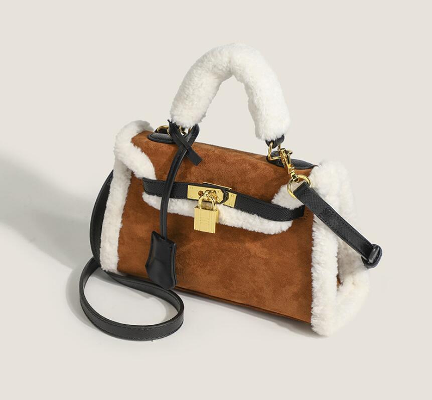 

cashmere shoulder bag luxury women's nubuck leather belt gold chain cross body designer Wool cloth handbags, Brown