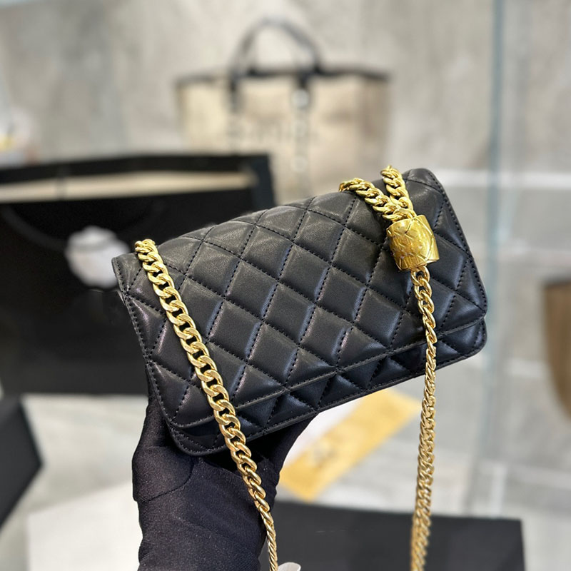 

22K Womens WOC Crush Beads Lambskin Wallet Bags With Metal Chain Crossbody Shoulder Card holder Multi Pochette Outdoor Sacoche Designer Handbags Pocket 20CM, Box