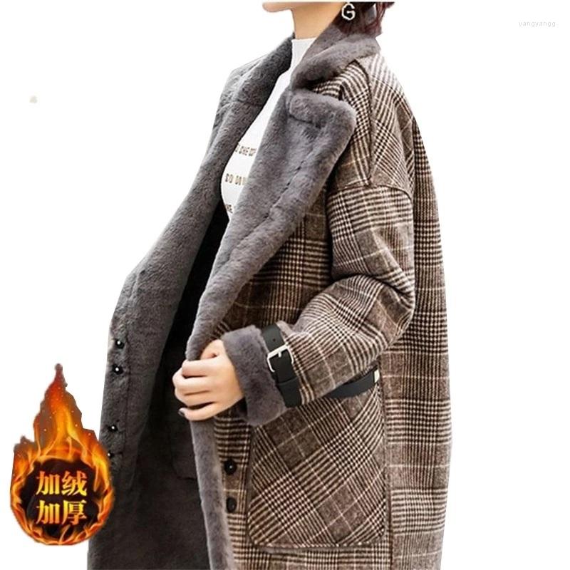 

Women' Fur Thick Lamb Wool Coat 2022 Winter Warm Plush Velvet Women Mid-Long Jacket Loose Lattice Female Outwear, Brown