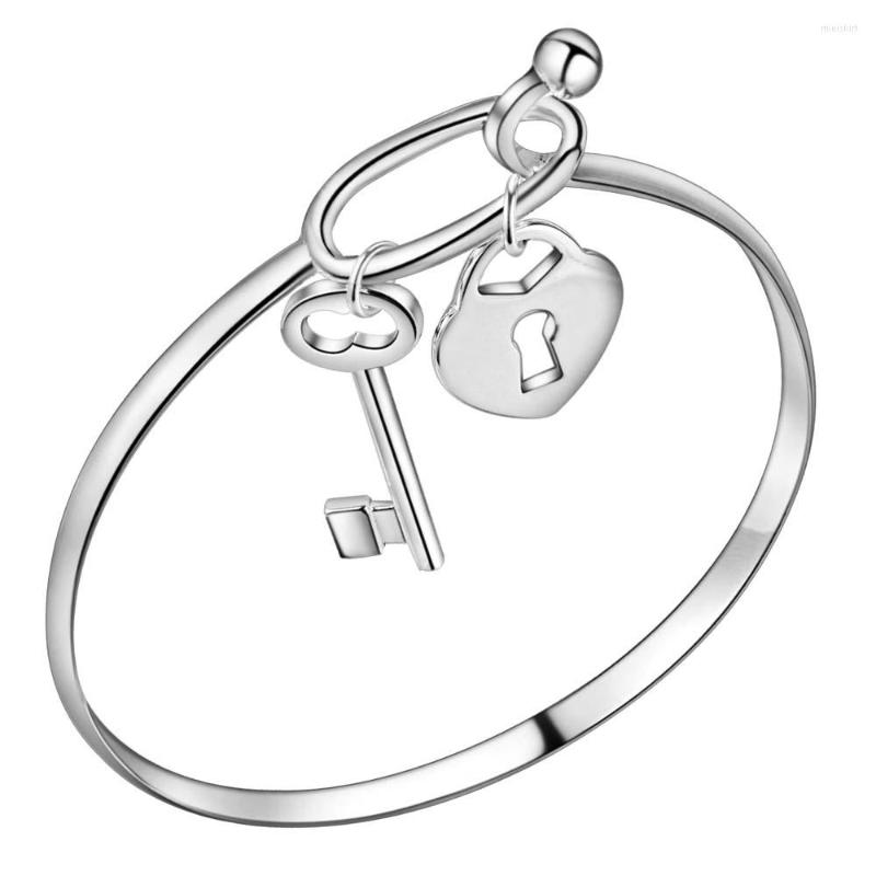

Bangle 2022 Silver Color Key Pendant Charm Bangles Women Fashion Jewelry Pretty Cute Christmas Gift 4 Style Top Quality ANGELTEARS