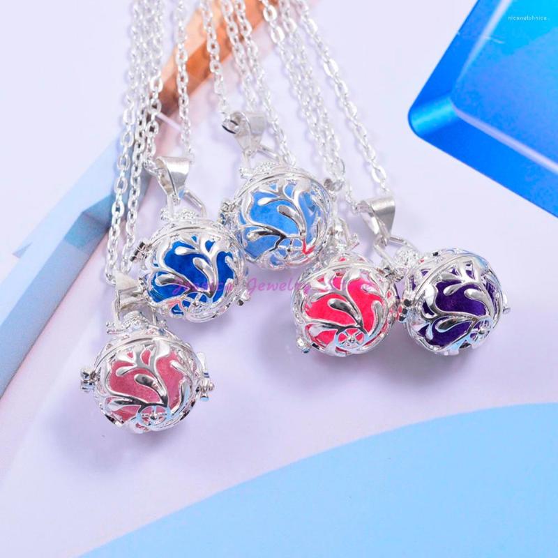 

Pendant Necklaces 10Pcs 16mm Felt Balls Hollow Cage Aroma Diffuser Essential Oil For Perfume Necklace Jewelry Gift