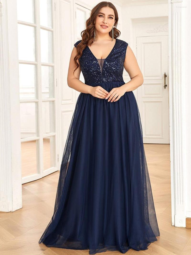

Party Dresses Elegant Evening Long A LINE Short Sleeve V-Neck Lace Floor-Length Gown 2022 Ever Pretty Of Simple Prom Women Dress, Grey