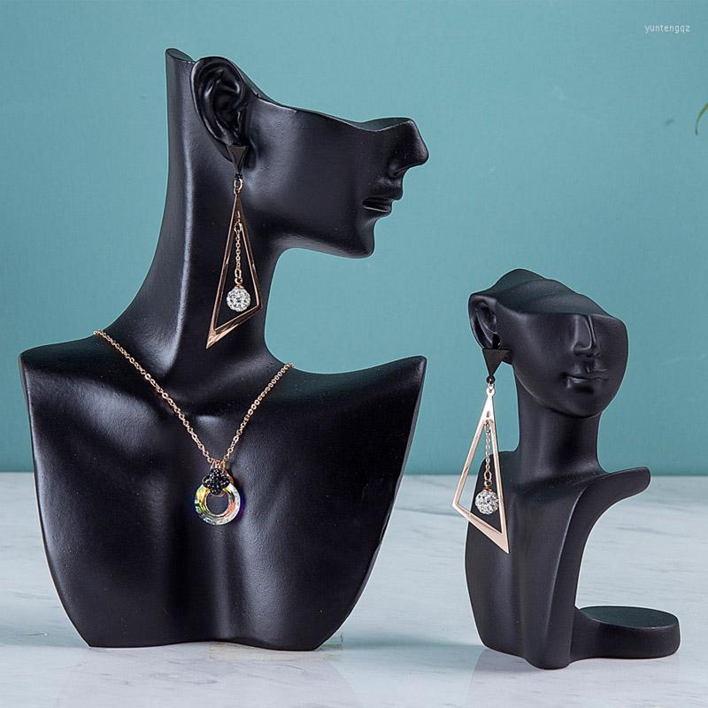 

Jewelry Pouches Resin Mannequin Bust For Women Necklace Display Rack Pendant Earring Stand Holder Show Decorate Exhibition Shelf Props