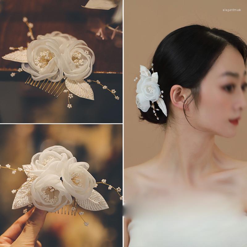 

Headpieces 1pc Handmade Rose Flower Beaded Hair Comb Bride Wedding Headdress Hanfu Accessories Makeup Hairpin Decor Supplies Women Gift