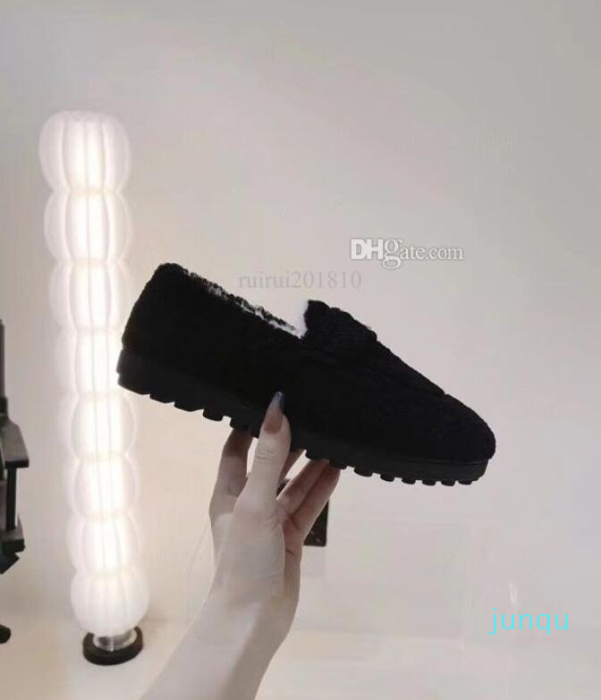 

Newly arrived designer Fule boots Autumn and winter shoes design leather Favorite beach wool slippers 35-40, Black