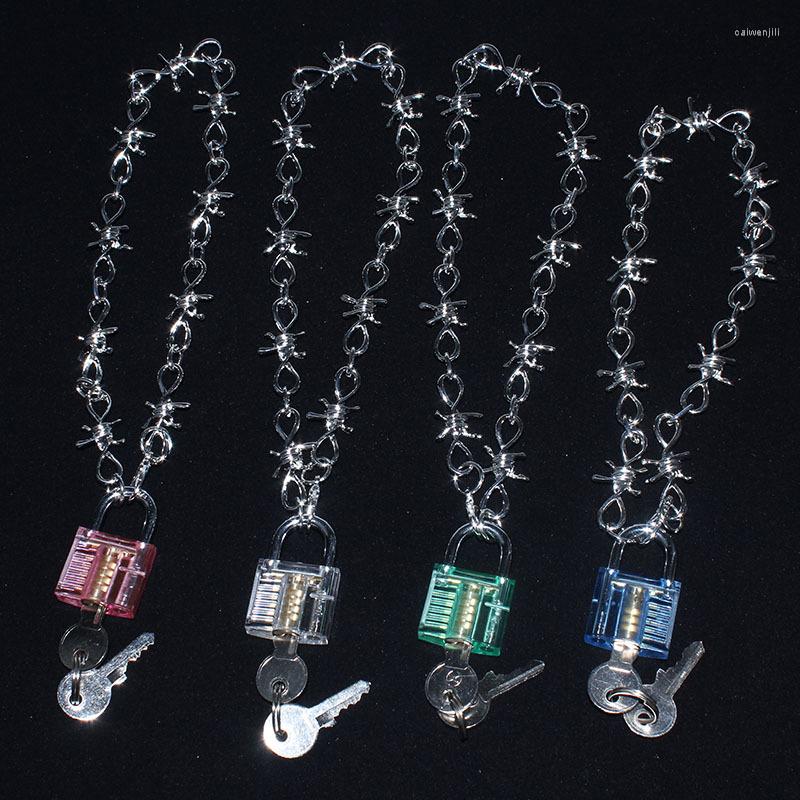 

Pendant Necklaces Punk Hip Hop Thorn Necklace Colorful Metal Lock For Women Vintage Clavicle Choker Fashion Jewelry