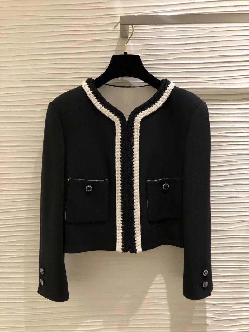 

Women' Suits 2022 Winter Fashion Small Sweet Wind Socialite Black And White Colours Single-breasted Show Thin Short Coat