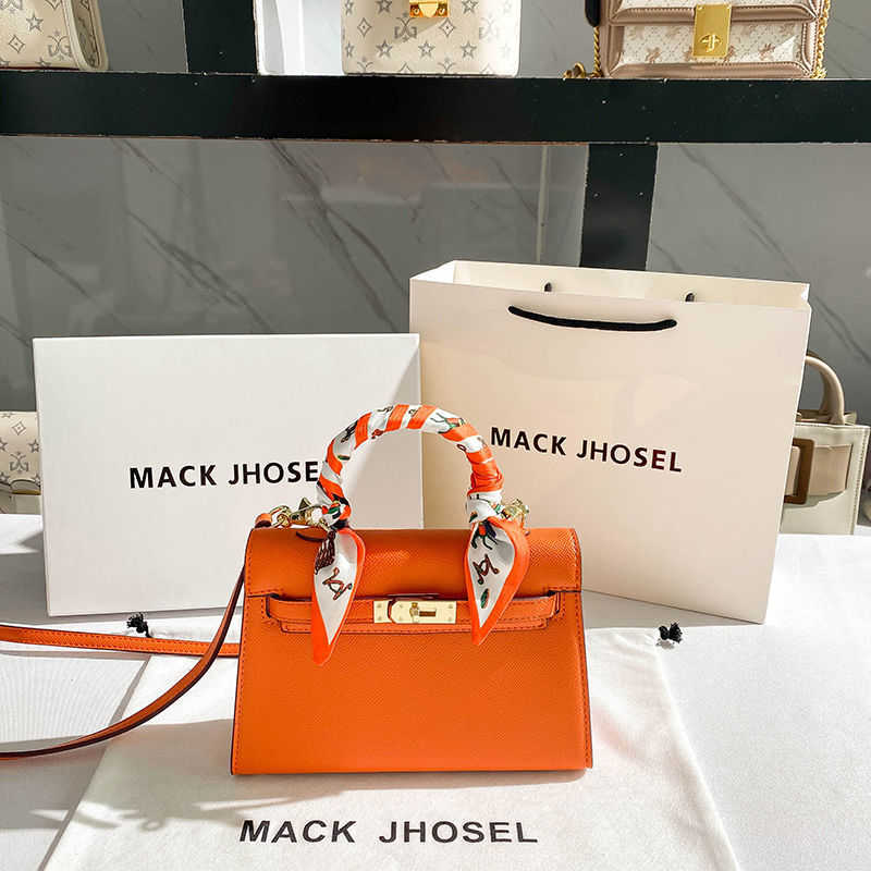 

Designer Bags Herme Handbags Hong Kong mackjhosel genuine leather second generation 2022 new fashion silk scarf hand female messenger, Not for sale do not shoot