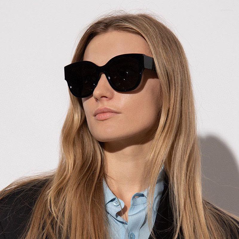 

Sunglasses Acetate Black Round Women Fashion Sunglasse With Metal Decoration