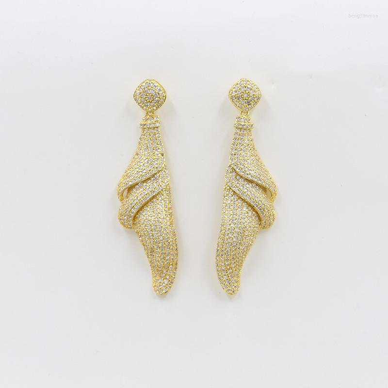 

Dangle Earrings Exquisite 585 Gold Wedding Dress Design Leaf Earring Line Pendant Jewelry Cubic Zircon Beautiful Lady Rose