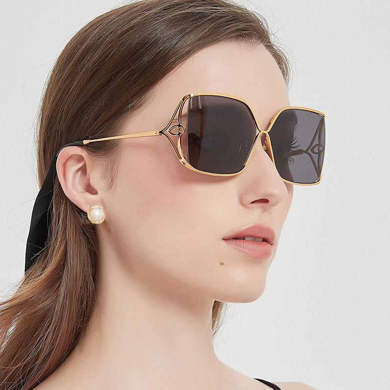 

Sunglasses Gold Metal Frame Butterfly Women Fashion Gradient Lens