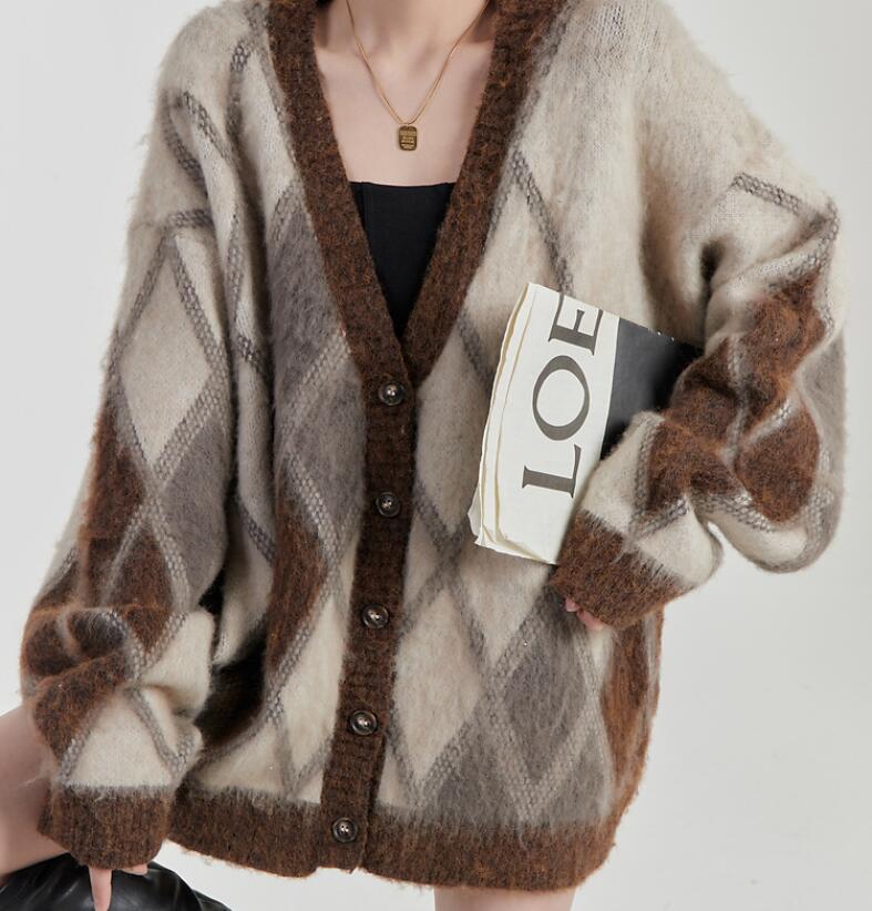 

Women's Sweaters Winter Vintage Knit Sweater Loose High-end Long-sleeved Knitted Jacket Street Trend Women Cardigan Top, Brown