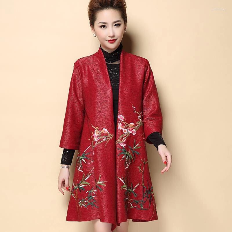 

Women's Trench Coats Chinese Spring Fall Vintage Women Embroidery Flower Purple Red Black Long Coat Womens Green Glitters 5xl Elegant
