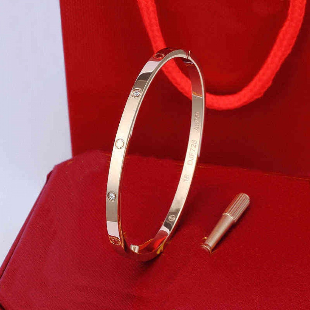 

Top fashion women mens bracelets bangle 4mm 6th stainless steel bracelet famous luxury designers jewelry womens couple screw love 4 diamonds bangles with velvet bag