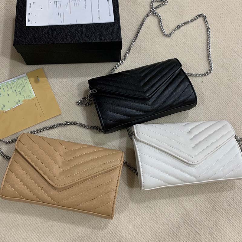 

Black women's bagS 2022 new fashion small square bag small fragrance texture diamond chain one shoulder messenger bag envelope bag #a65, White