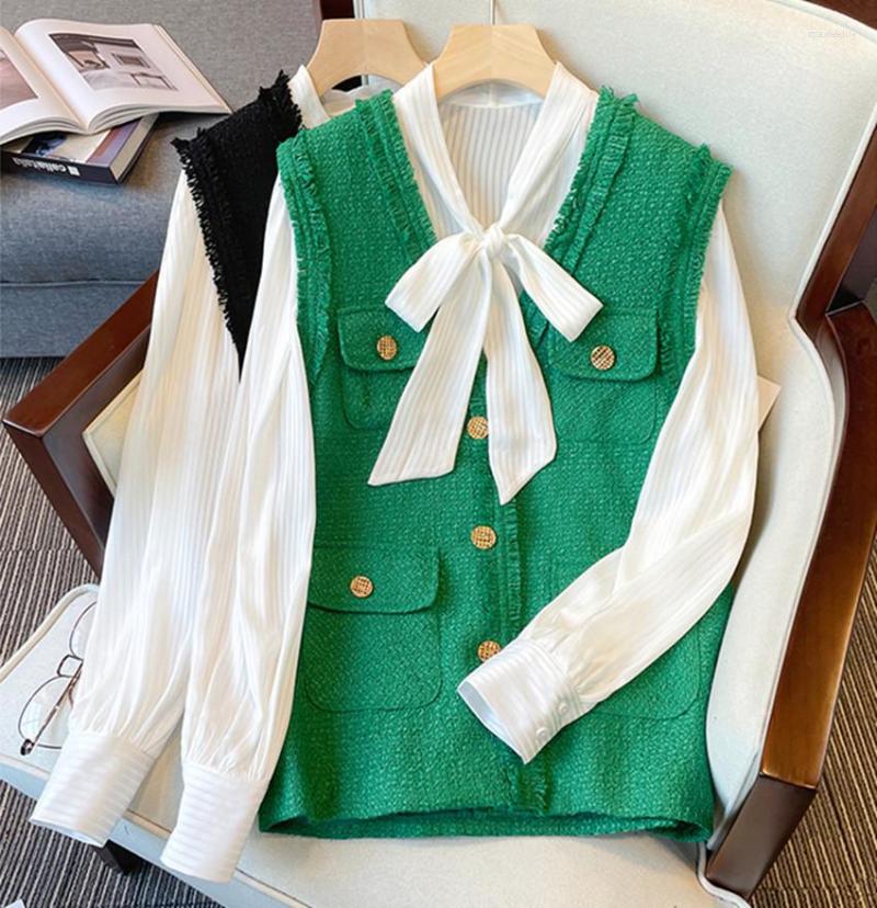 

Work Dresses Autumn Green Tweed Woolen Tassel Single Breasted Pockets Loose Sleeveless Vest Coat Suits Bowknot White Shirts Two Piece Set, Only shirt