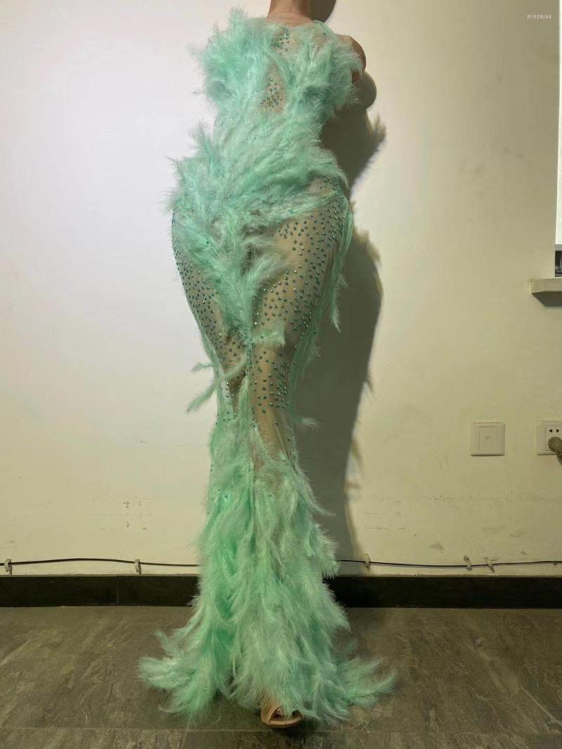 

Stage Wear Sparkling Inlaid Rhinestone Feather See Though Long Tailing Dress Backless Sleeveless Women Dresses Nightclub Outfit, Green