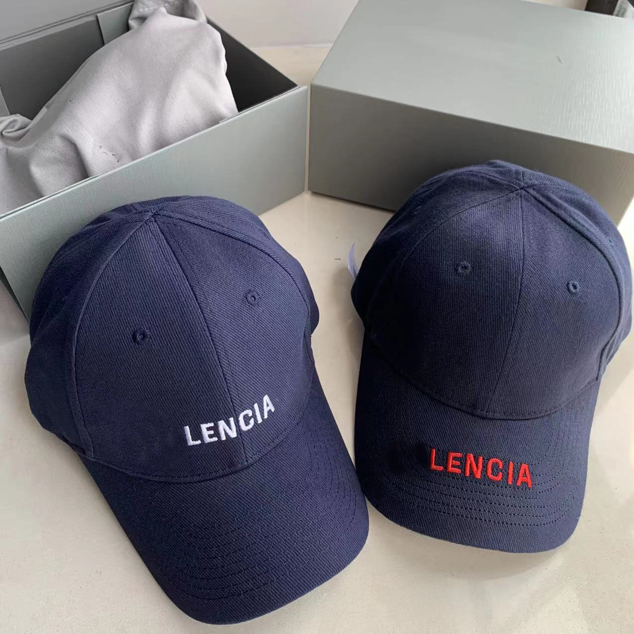 

Navy Blue Embroidered Baseball Caps Sunshade Cap with Curved Eaves for Women and Men