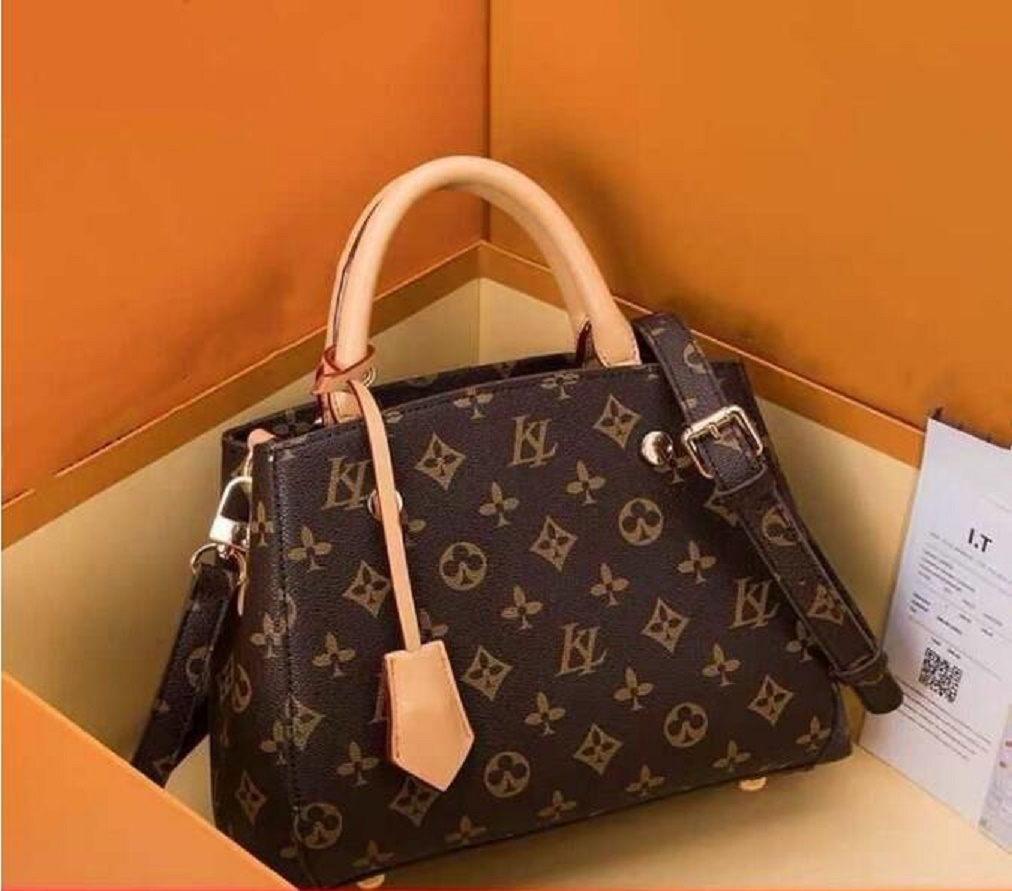 

2022 New style women bag classic shoulder crossbody packages clutch handbag luxury brand designer shopping package totes leather messenger packages, Black