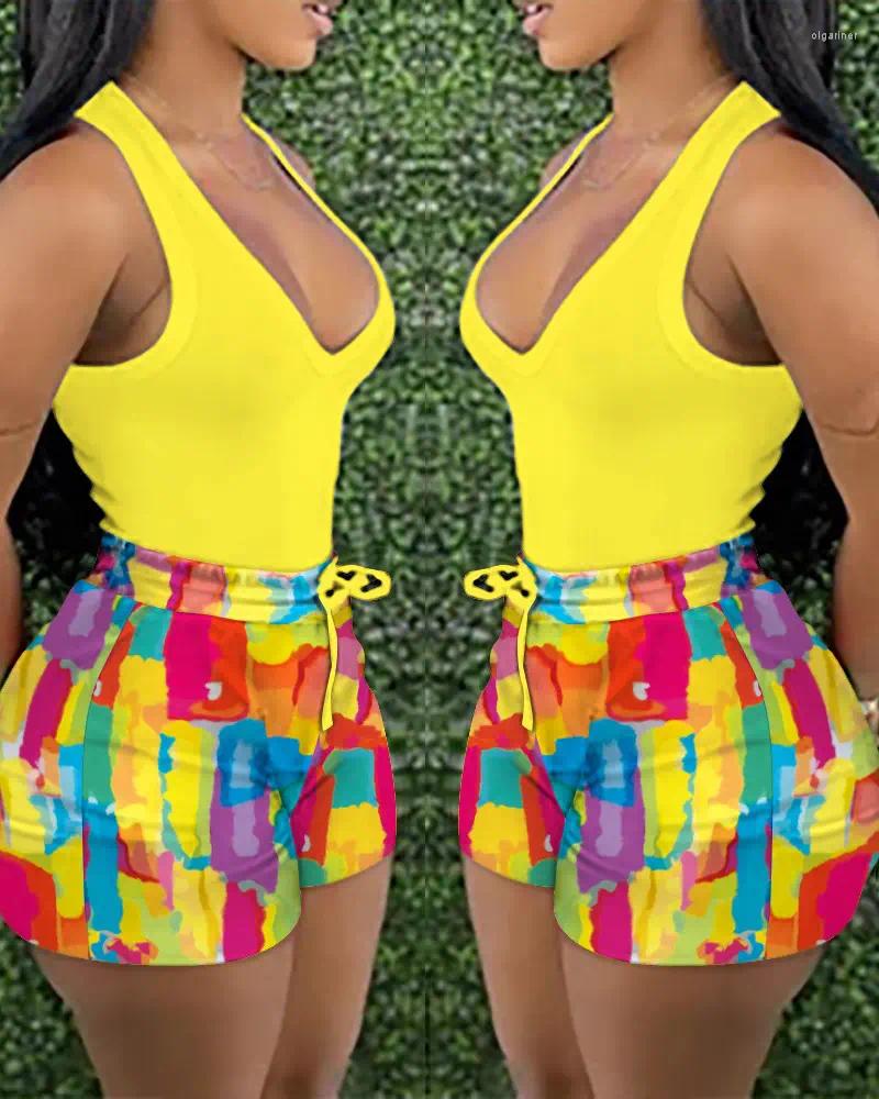 

Women' Tracksuits Solid Halter Tank Top & All Over Print Shorts Set