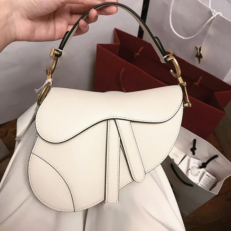 Luxury Designer Top quality men saddle bags women's travel tote classic crossBody grain pattern Leather chain embroidery wallets hobo clutch ha