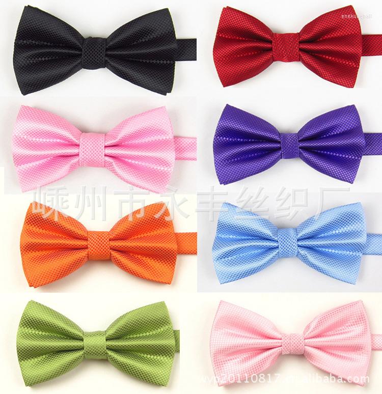 

Bow Ties SOURCE Factory In Stock Supply Polyester Plaid Plain Men's Tie Wedding Accesorios Hombre Gravatas Para Homens