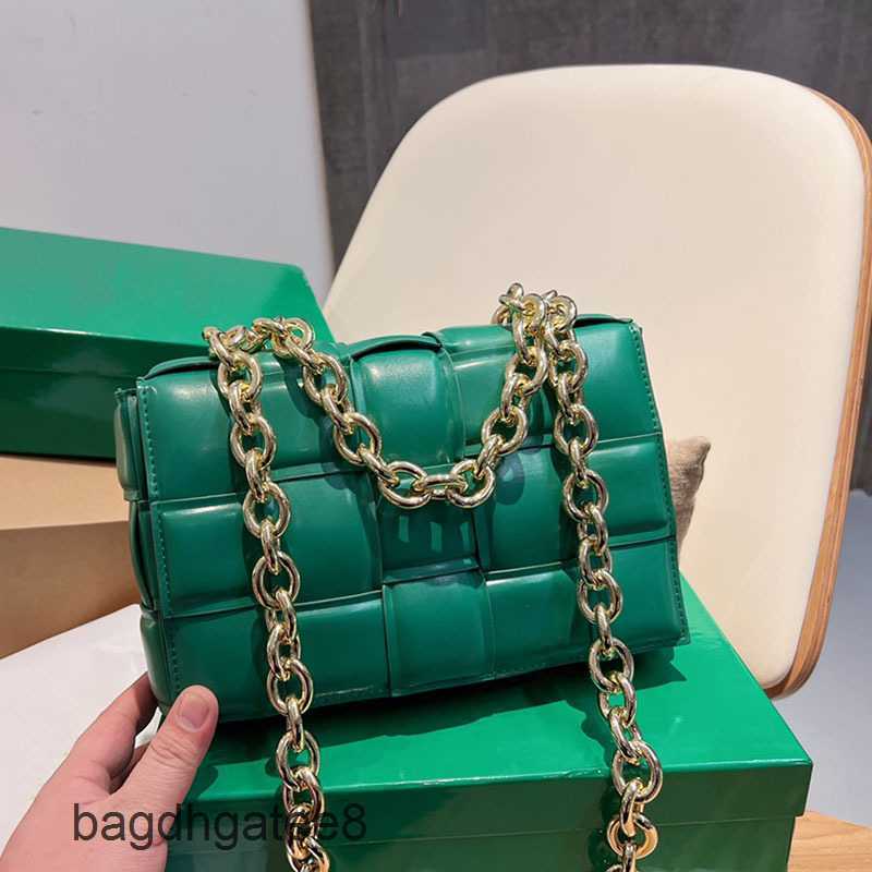 

Chain Tofu Bag Bags Bottegas 2022 Venetas Woven Cassette Designer Handbag Mmni, Black
