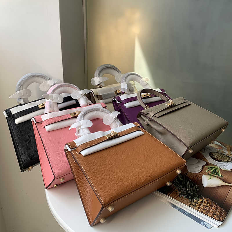 

Handheld Herme Designer Bags 2022 New Winter Versatile Premium women 25 Leather Second Generation Leisure Crossbody Hand, Not for sale do not shoot