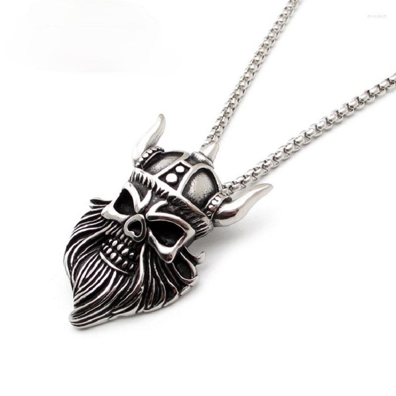 

Pendant Necklaces Stainless Steel Horn Helmet Skull Men Exquisite Jewelry Exaggerated Hip Hop Classic Retro No Chain Gifts