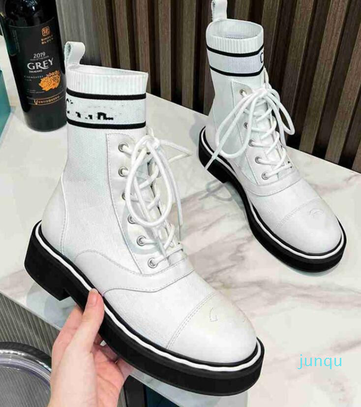 

Top Design Winter Boots Fashion Women Vintage Channel Decorative Leather Cotton Cloth Wool Warm Keeping High Heel Thick Sole Snow 2023