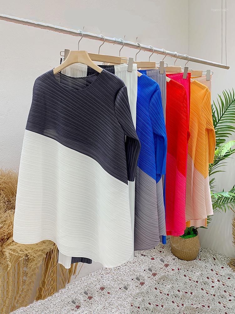 

Women's Two Piece Pants Miyake Pleated Color Contrast Sets Fall 2022 Winter Irregular Seven Sleeve Tops Casual Straight, Blue and grey