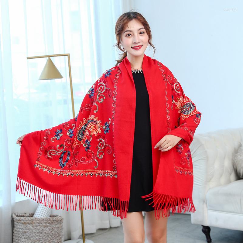 

Scarves Ethnic Style Artificial Cashmere Scarf Embroidery Women Thicked Warm Shawl All-Match Tassel Travel Po Elegant Poncho