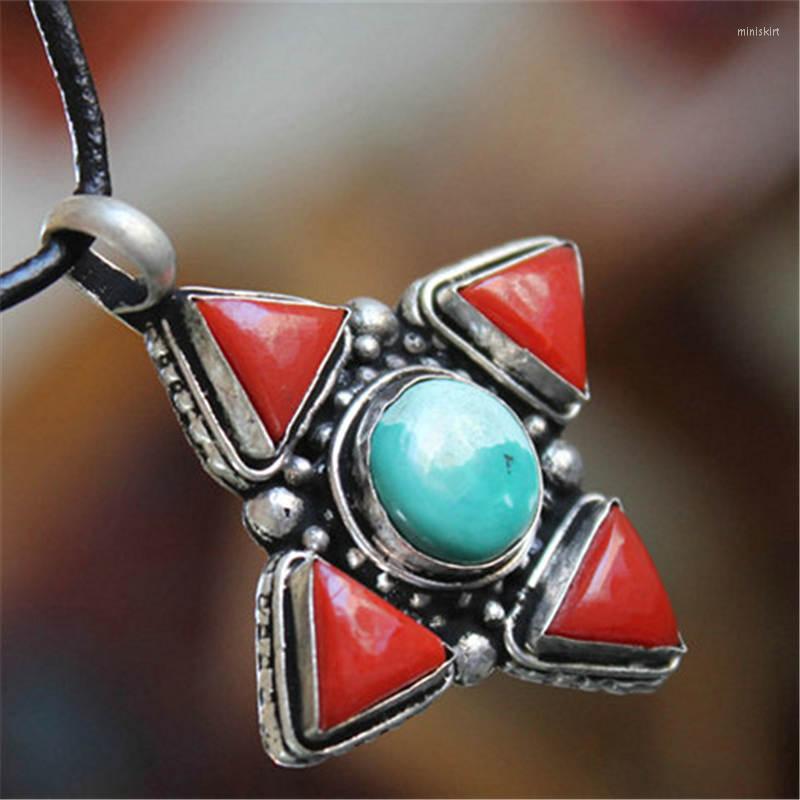 

Pendant Necklaces TBP043 Nepal Vintage Clover Inlay Colorful Stone Flower Tibetan Jewelry