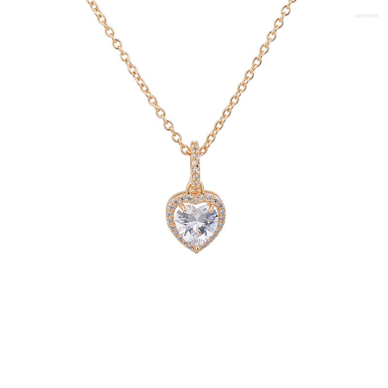 

Chains Heart Clear Zirconia 2022 Fashion Cubic Necklace Crystal Brand Pendant For Women And Girl GLD0947