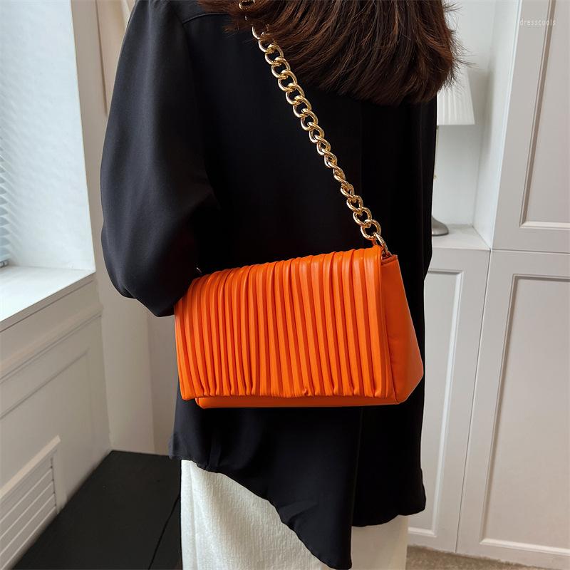 

Evening Bags 5 Colors 2023 Women'S Bag Solid Color Shoulder For Women Metal Chains All Match Female Messenger Causal, White