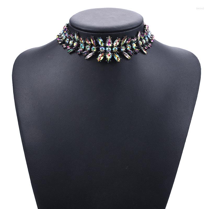 

Choker BK Vintage Metal Alloy Necklace Colorful Beads Plant Style Chain Bib Collar Chunky Fashion Tribal Short Jewelry Gift