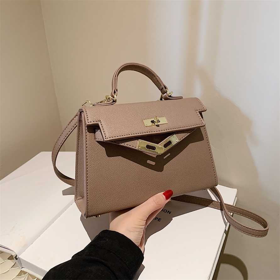 

Bags Textured buckle portable small square bag women's 2023 new versatile classic One Shoulder Messenger Bag Pu Purse, White