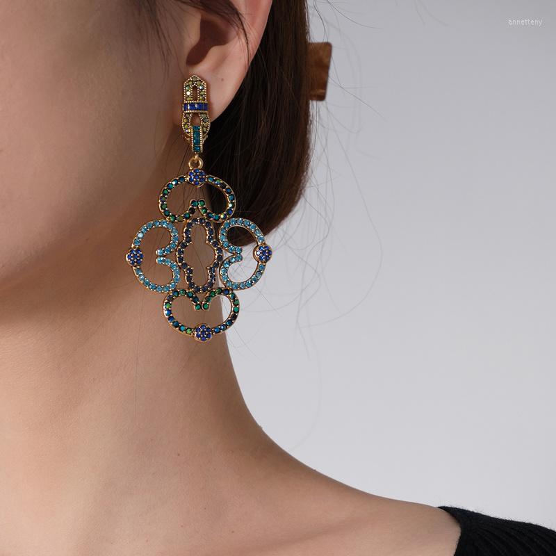 

Backs Earrings Timeless Wonder Vintage Zirconia Geo Floral Clip For Women Designer Jewelry Punk Statement Goth Art Deco Ins Rare 6223