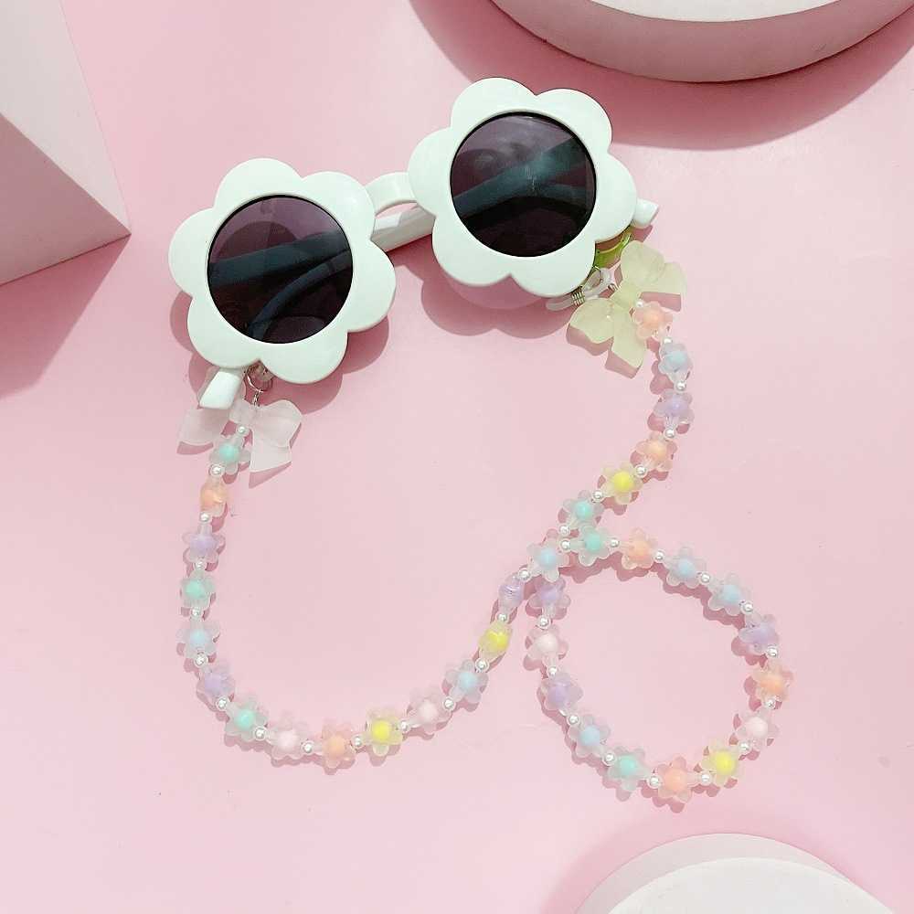 

Cute Frosted Bowknot Acrylic Beaded Sling Short Necklace Colorful Flower Pearl Glasses Mask Chain