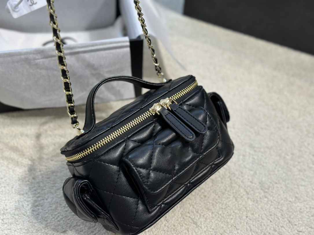 

5A Genuine Leather Brand Shoulder Bag Women Designer Crossbody Luxury Handbags Messenger Bags Tote Cross body Lambskin Mini 17CM Quilted Double Lady, Original box