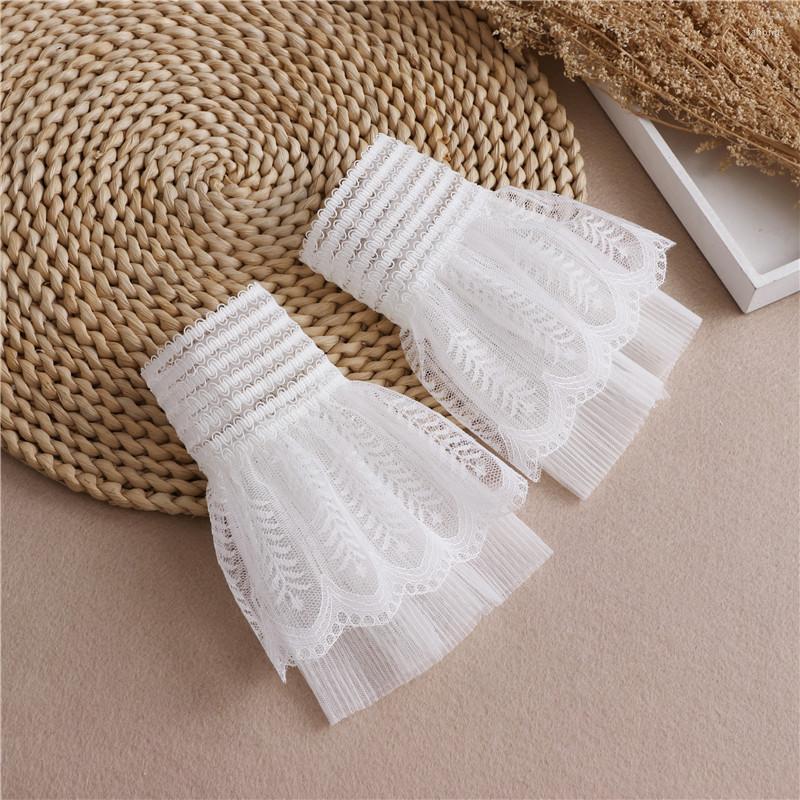 

Knee Pads Womens Pleated Ruffles Horn Cuffs Hollow Out Embroidery Floral Lace Retro Black Detachable Sleeve Fake Multi Layer