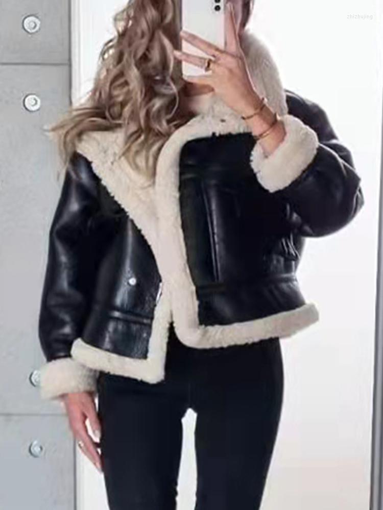 

Women's Leather PUWD Warm Women Black White Fleece Faux Jacket 2022Winter Vintage Casual Streetwear Coat Loose Female Thick Chic Outwear