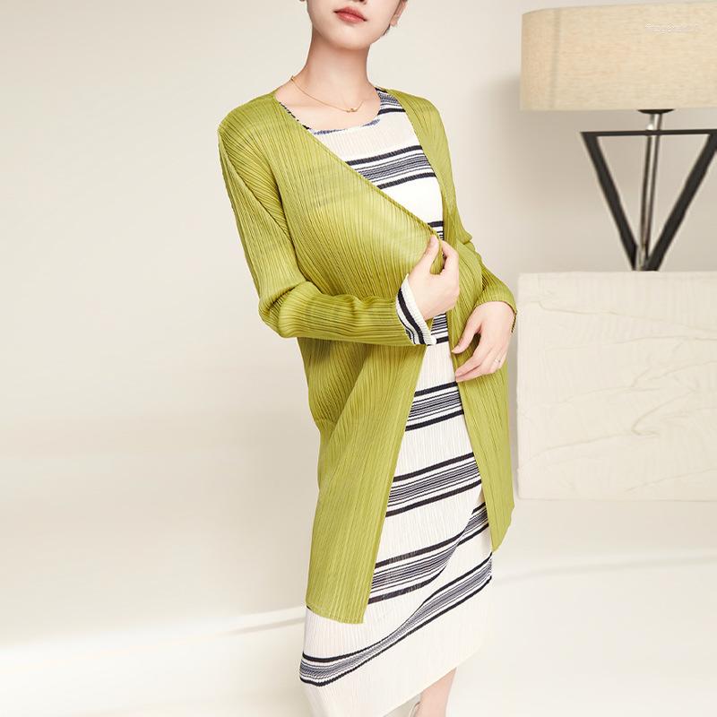 

Women's Jackets Miyake Pleated Autumn Coat Cardigan Loose Simple Casual All-match Windbreaker Women's Mid-length, Picture color