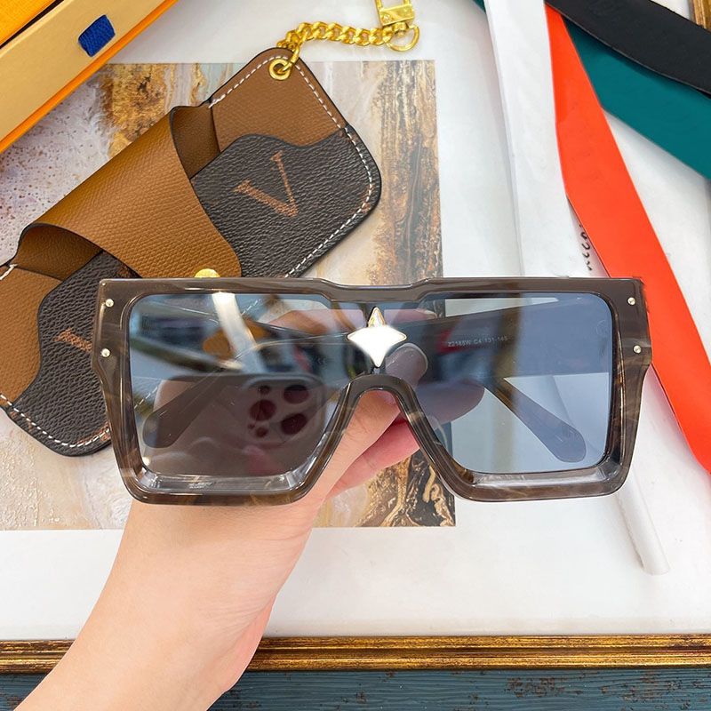 

HighQuality designer sunglasses mens glasses Fashion luxury woman eyeglass vintage square frame Rhomboid cool diamond glasses Avant-garde unique style sunglass
