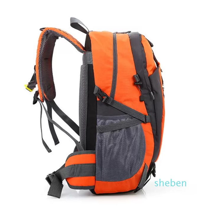 

2022 Outdoor Bag Men Waterproof Bulk Travel Mountaineering Bags Women Tide Package, Red