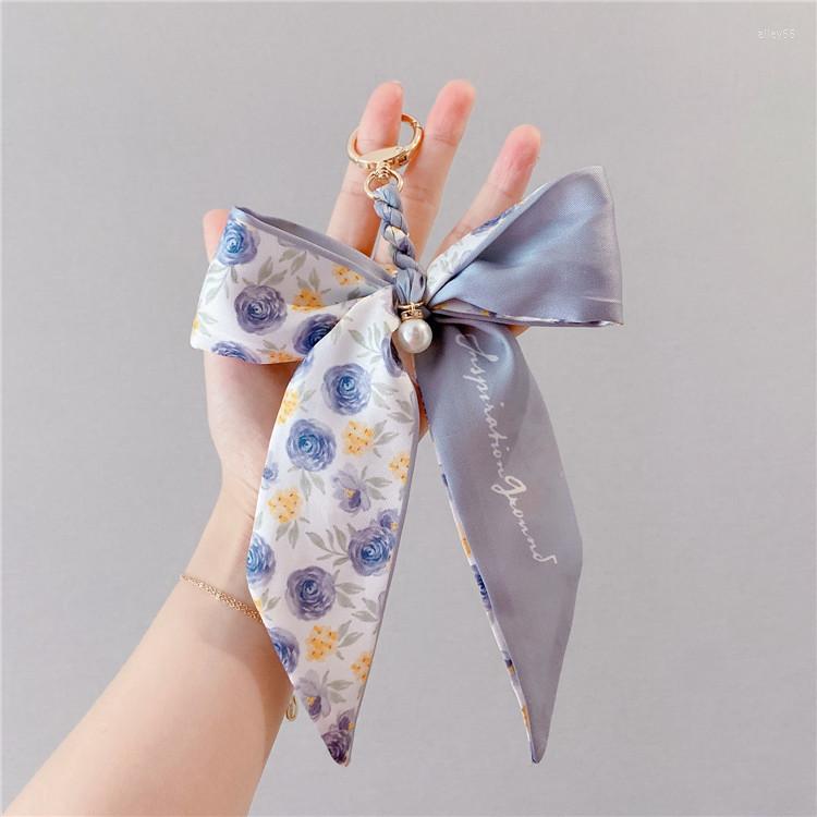 

Keychains Luxury Simple Car Key Chain Silk Scarf Bow Lanyard Ring Anti Lost Keyring For Keys Women